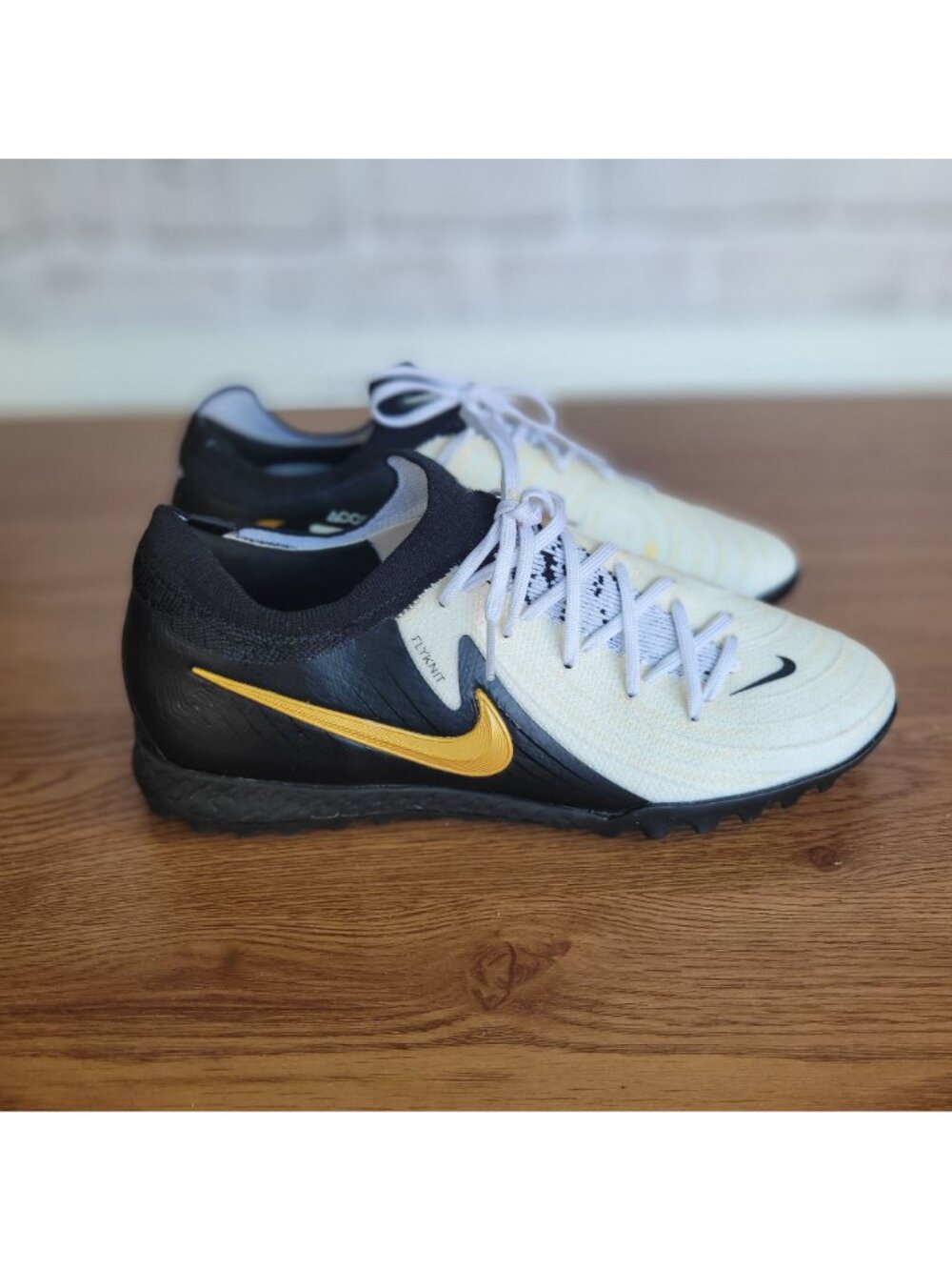 ✨Nike Phantom GX 2 Pro Turf Low Sz 6.5 Men's Soccer Shoes Black White FJ2583-100 - Picture 5 of 11